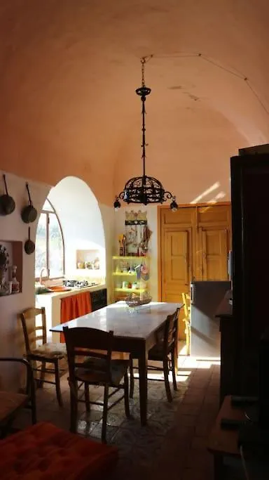 Holiday home Dammuso Nonna Franca A Cinque Minuti Dall Arco Dell Elefante Villa Kamma